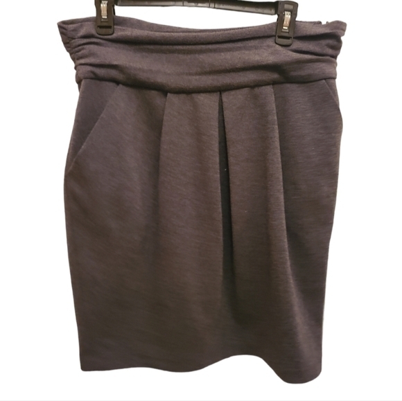 BCBGMaxazria Womens Gray Pleated ‎ Pencil Skirt Side Zip Jersey Material Size L - Picture 1 of 5